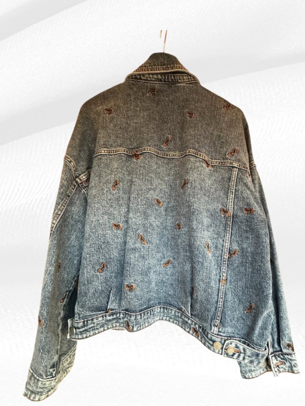 Avec Les Filles Horse Embroidered Ombre Trucker Jacket XL Denim Artisan Wash - Picture 11 of 17